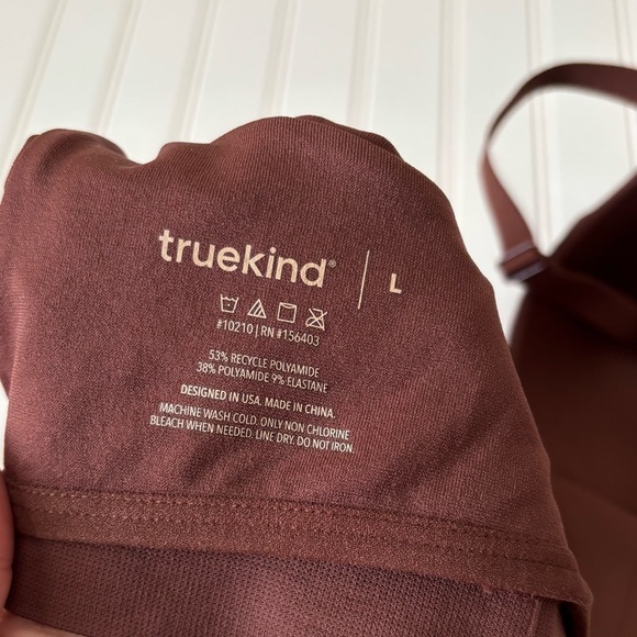 Truekind | Women's Supportive Comfort Wireless Shaping Bra Chocolate Size Large - Picture 5 of 6